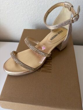 Steve Madden Rose Gold Crystal little Girl size 2